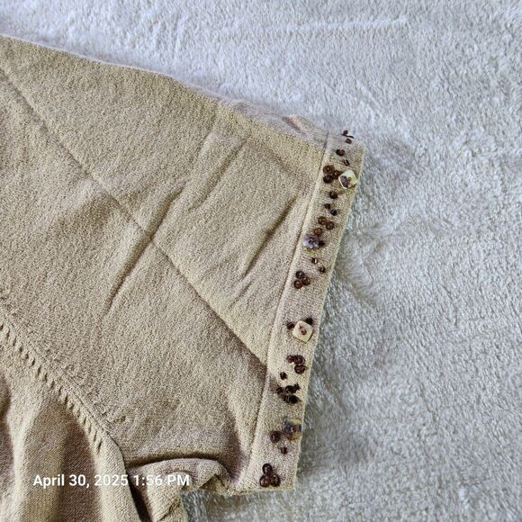 Villager Woman Plus Sz 2 Brown Tan Short Sleeve Top Embellished Neck Sleeve Egde - Picture 2 of 8